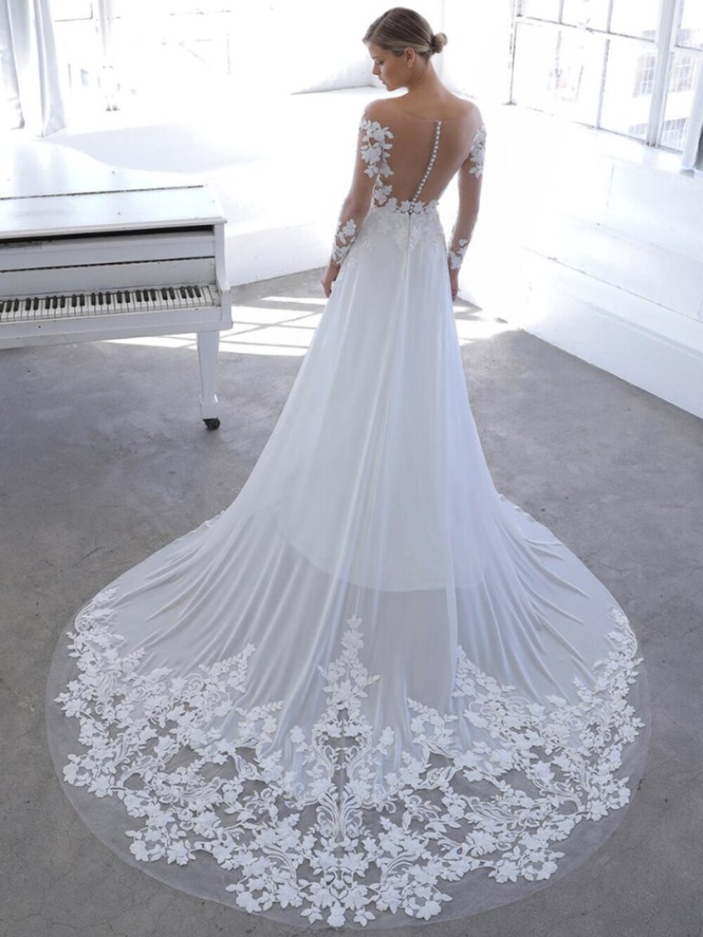 Long Sleeve Lace Wedding Dress